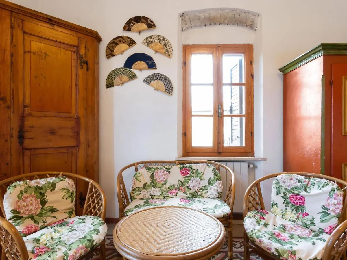Serene Holiday Home In Bibbona With Balcony & Heating 0*,  Itália