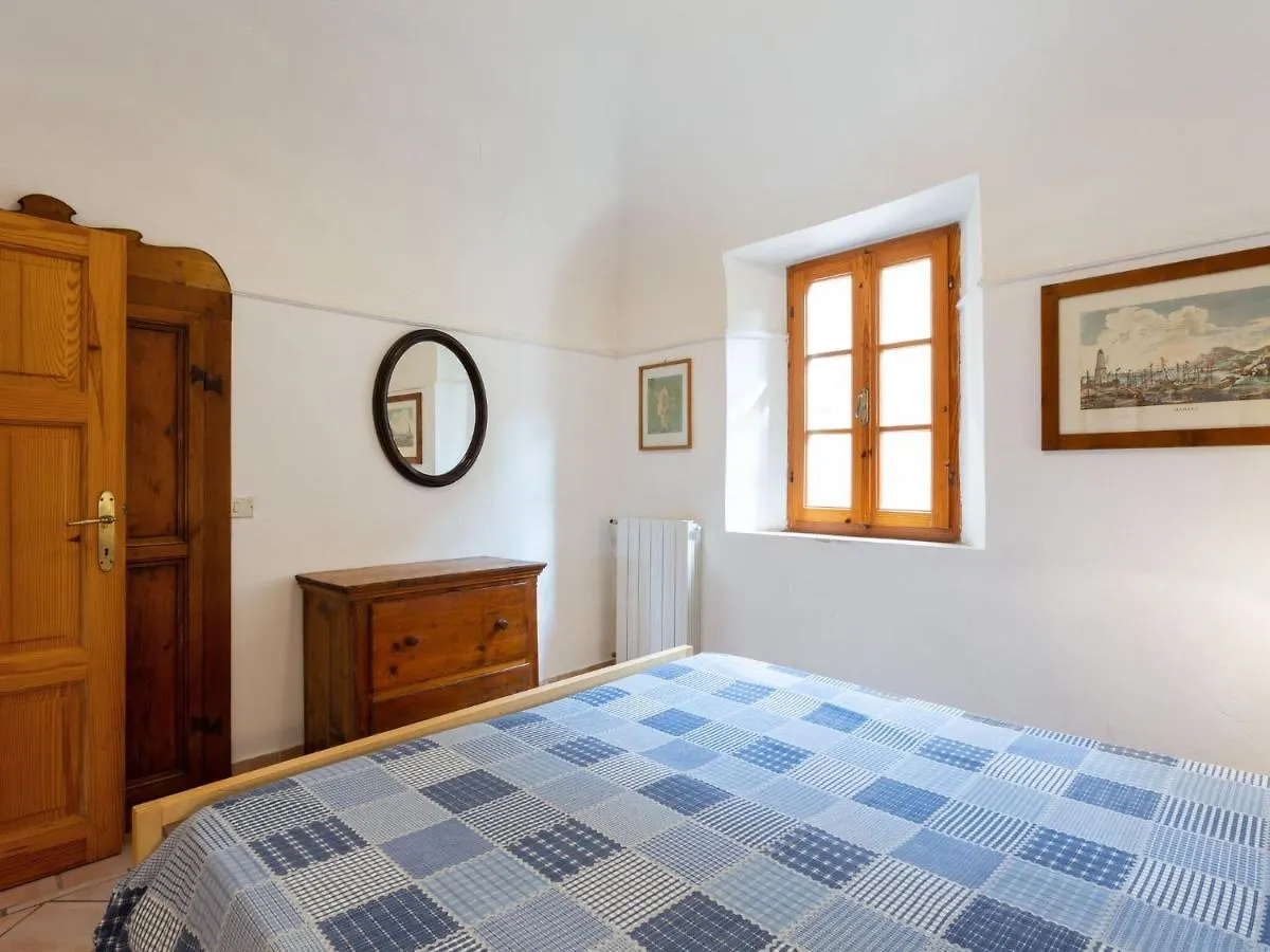 Serene Holiday Home In Bibbona With Balcony & Heating 0*,  Itália